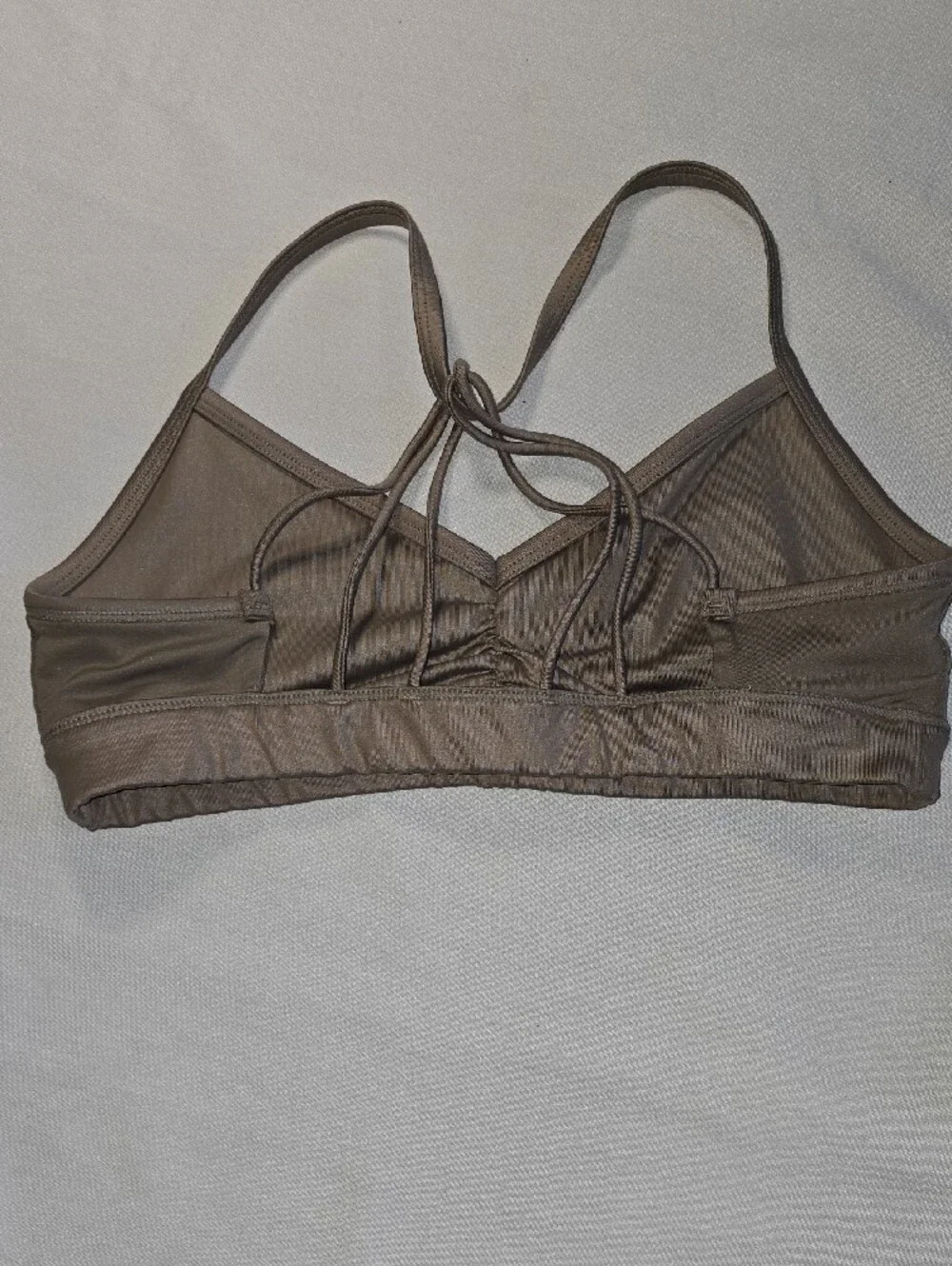 alo Sunny Strappy Bra Gravel Glossy